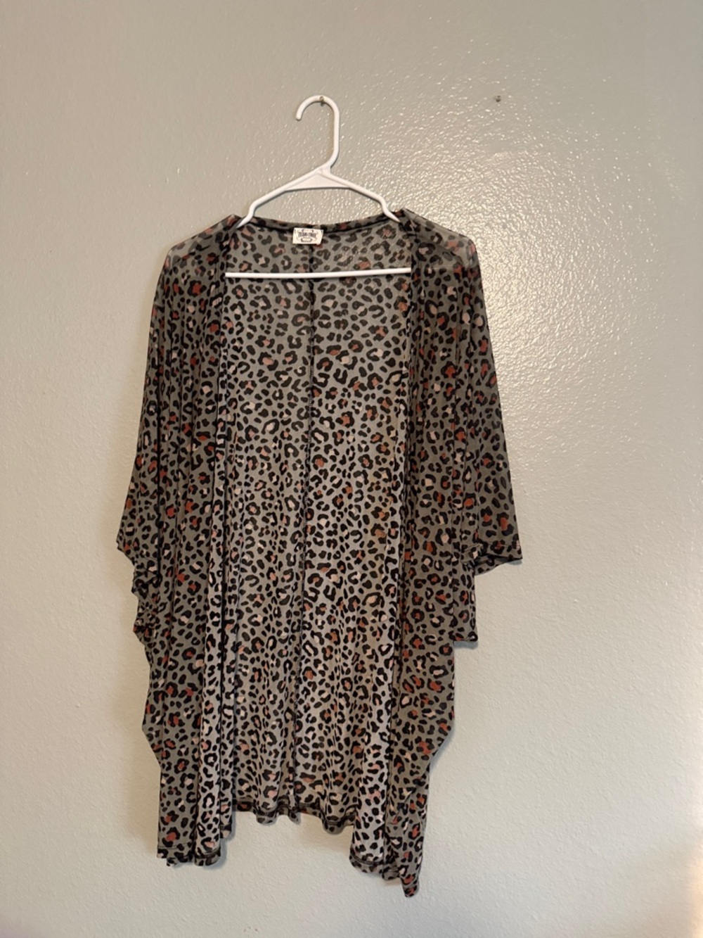 Texas True Leopard Print Open Front Kimono in Olive Green size XL